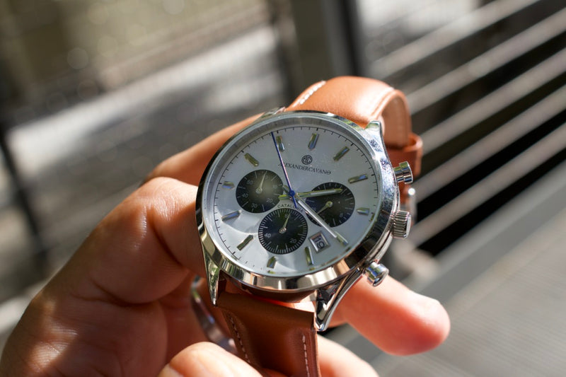 Panda discount dial chronograph